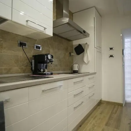Dimore Genovesi 2 Apartment *